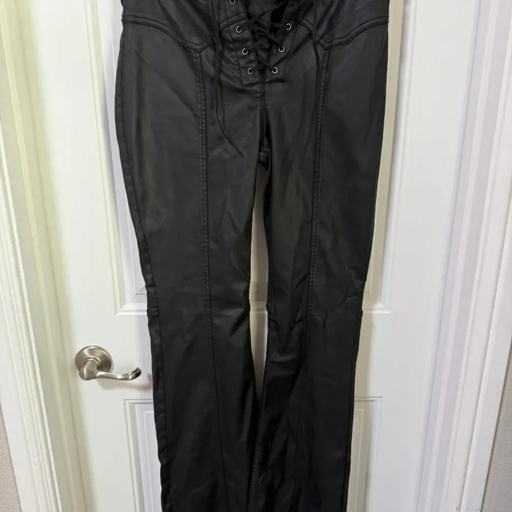 Idyllwind Women's Black Leather Pants
